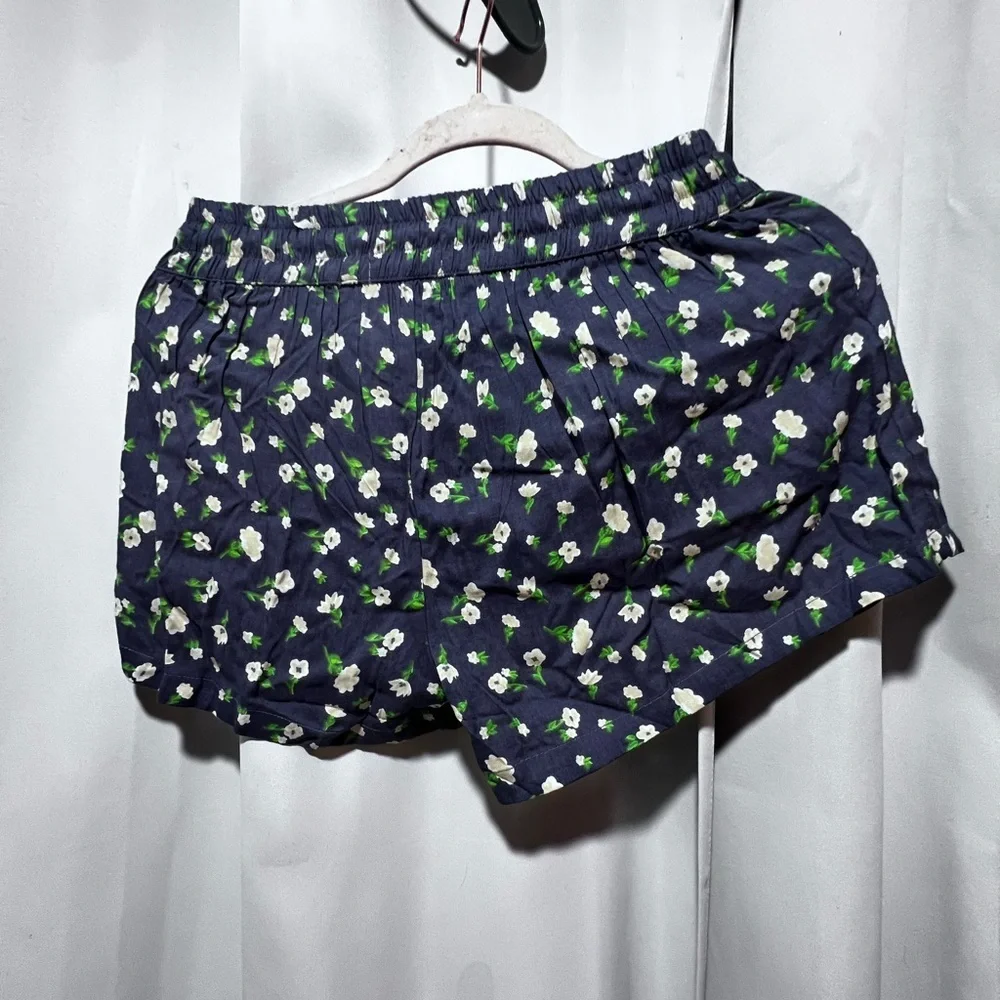 Kiwi + Punch Floral 2 Piece Set NWT Navy Crop Top Shorts Boho Summer Medium